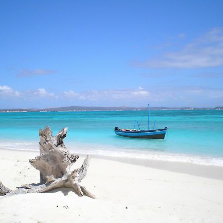 Jumbo Watamu Hotell Exteriör bild