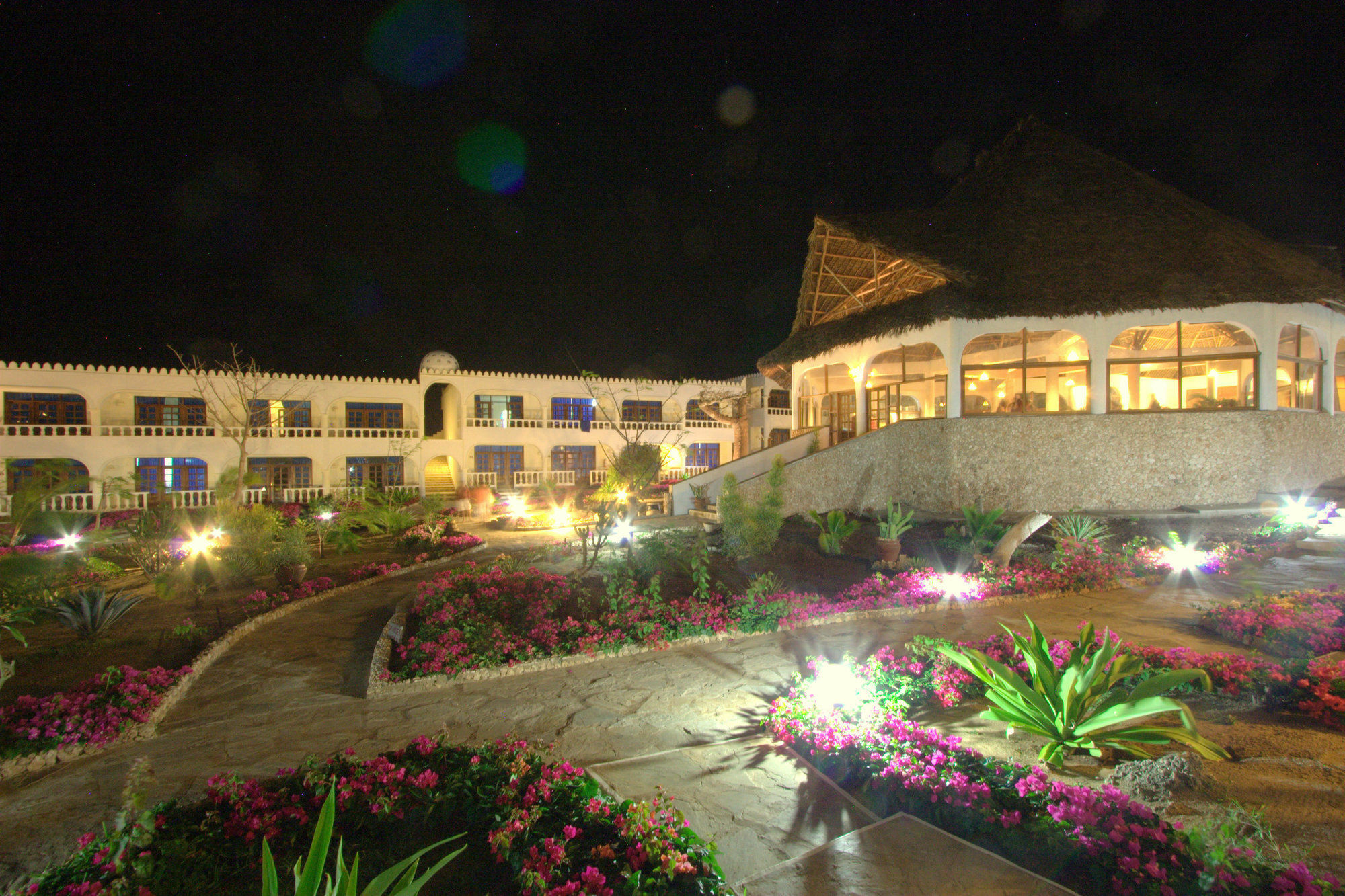 Jumbo Watamu Hotell Exteriör bild